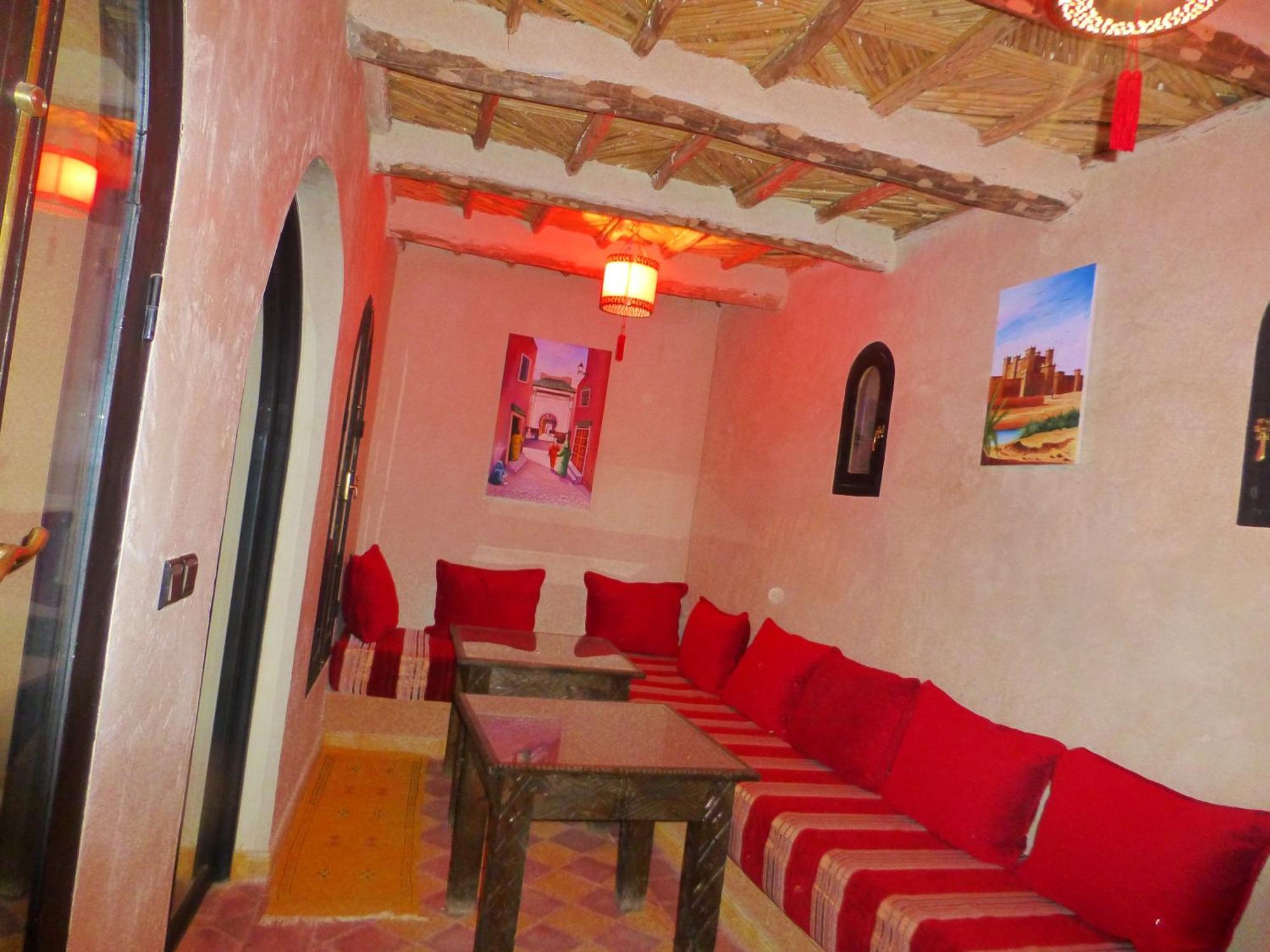 Bed and Breakfast Kasbah La Cigogne à Ait Benhaddou Extérieur photo
