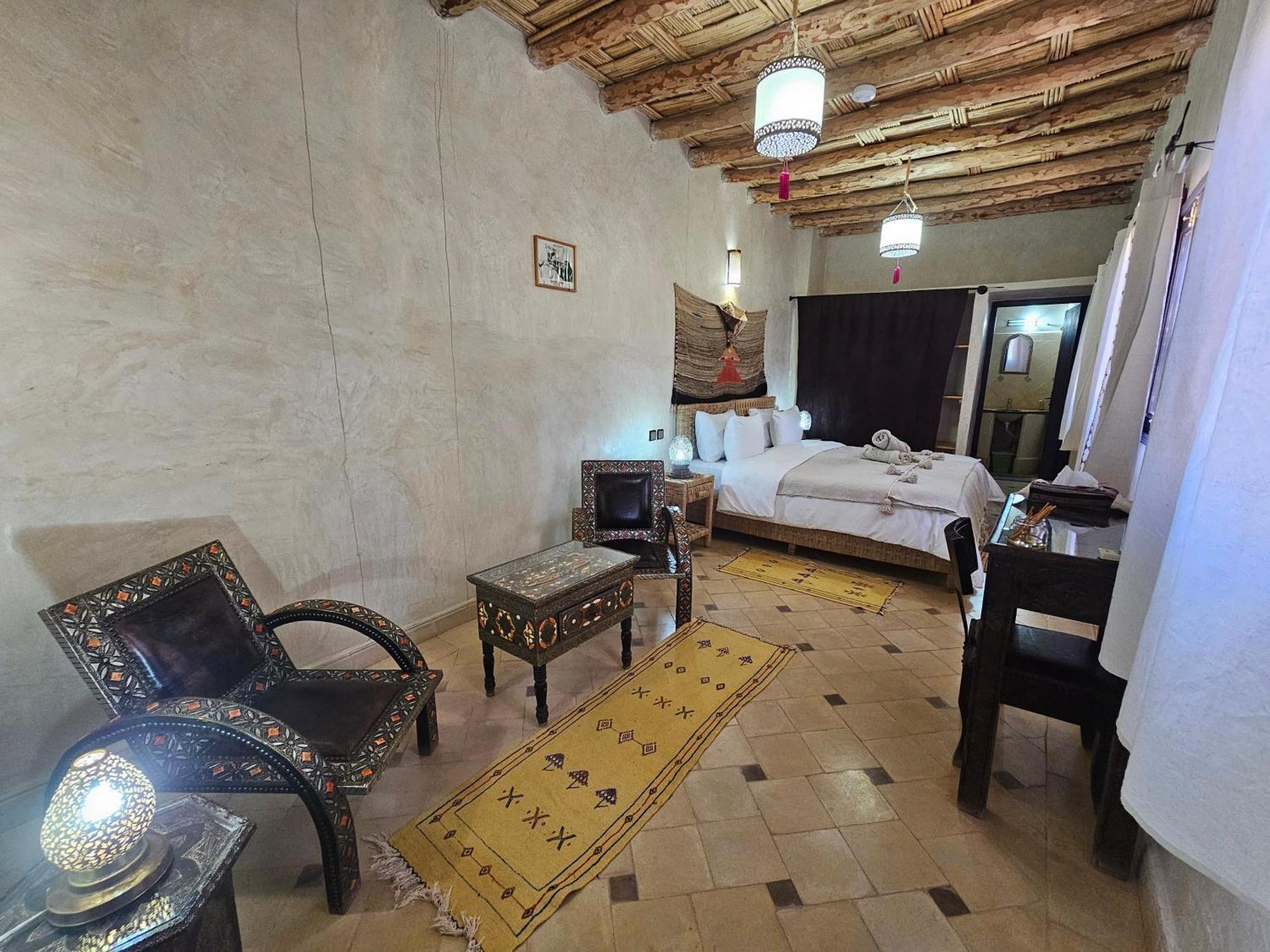 Bed and Breakfast Kasbah La Cigogne à Ait Benhaddou Extérieur photo