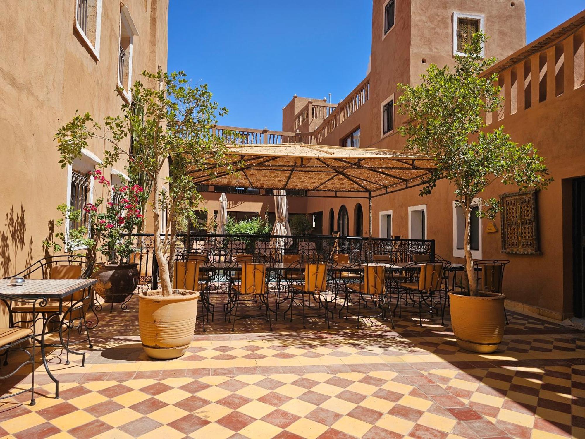 Bed and Breakfast Kasbah La Cigogne à Ait Benhaddou Extérieur photo