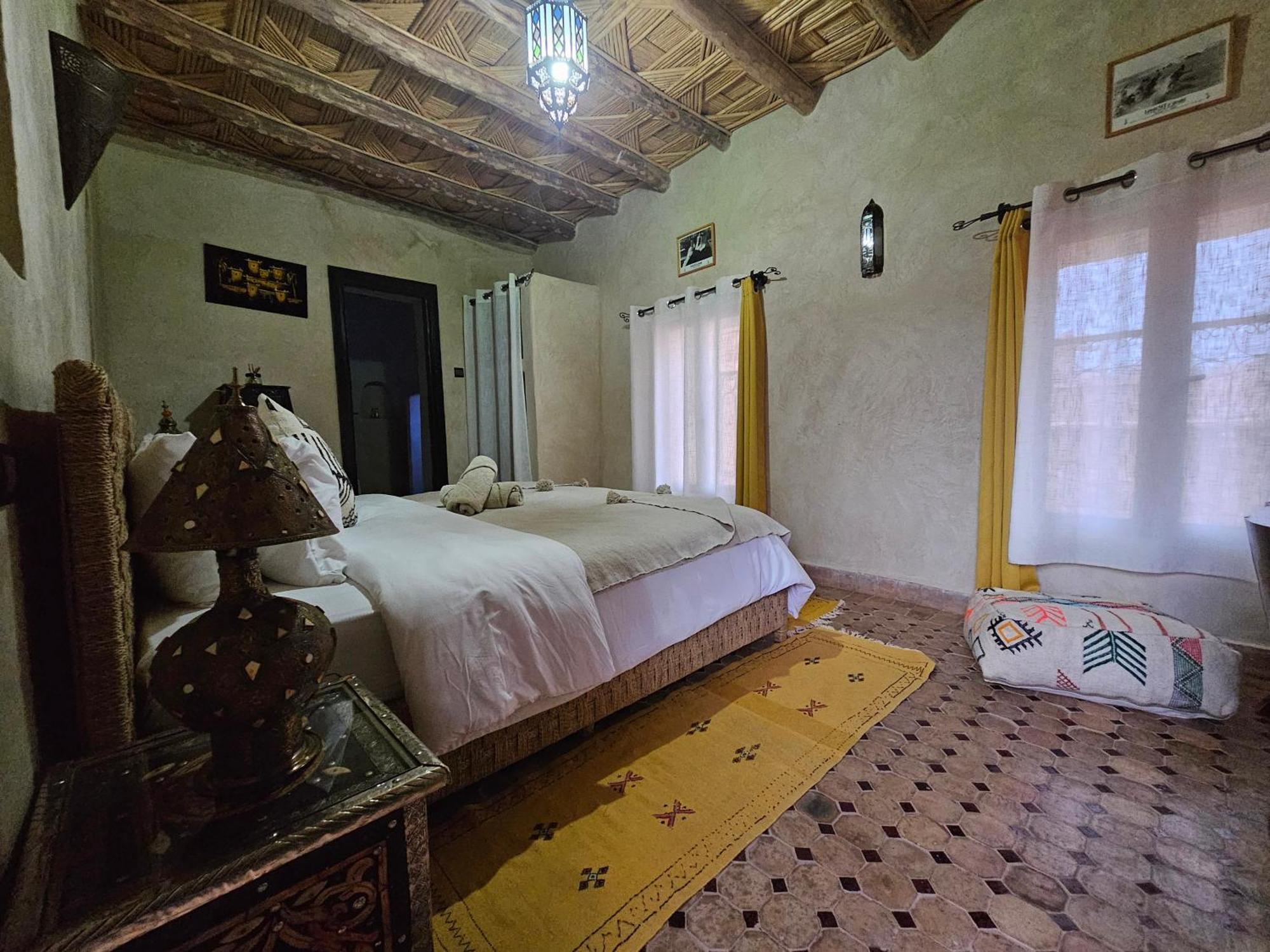 Bed and Breakfast Kasbah La Cigogne à Ait Benhaddou Extérieur photo