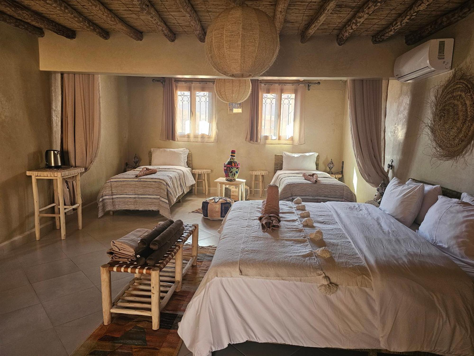 Bed and Breakfast Kasbah La Cigogne à Ait Benhaddou Extérieur photo