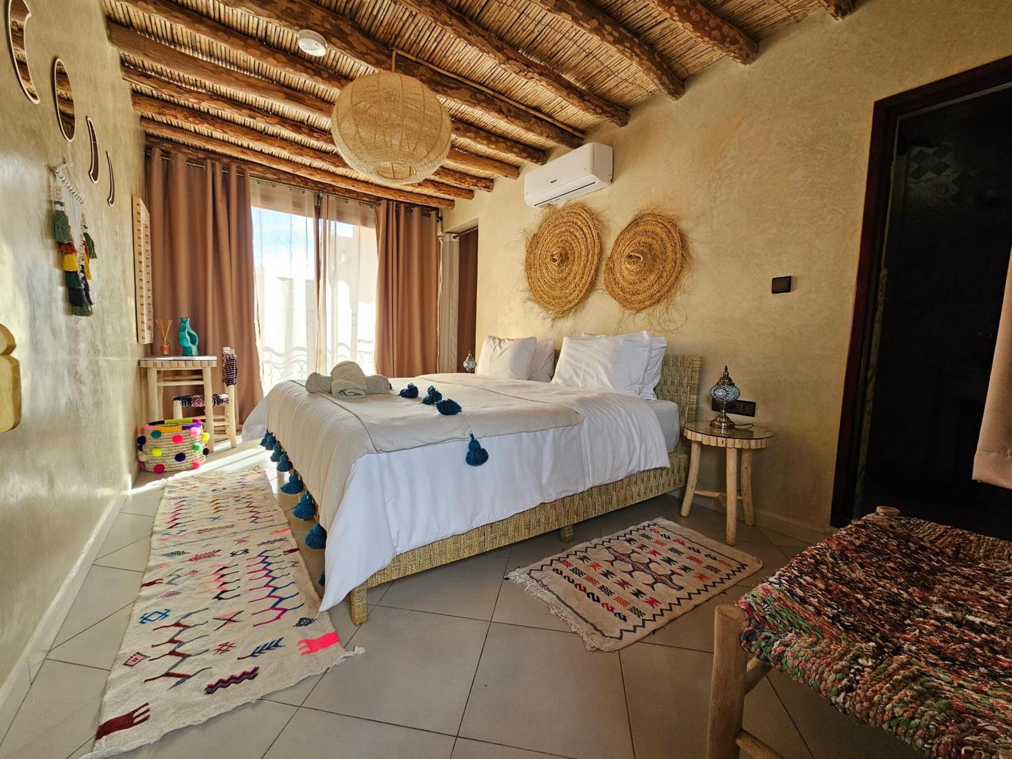 Bed and Breakfast Kasbah La Cigogne à Ait Benhaddou Extérieur photo