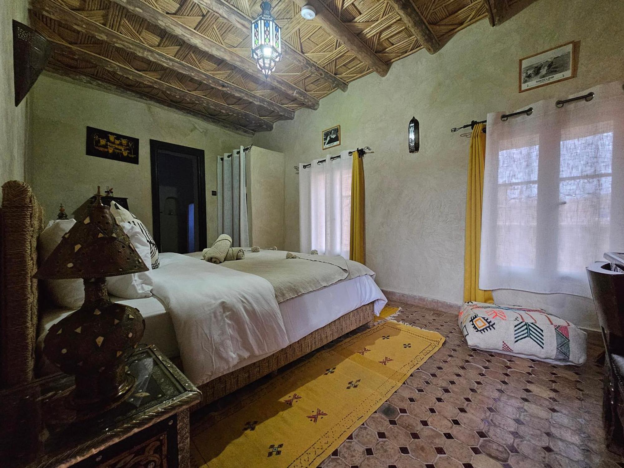 Bed and Breakfast Kasbah La Cigogne à Ait Benhaddou Extérieur photo
