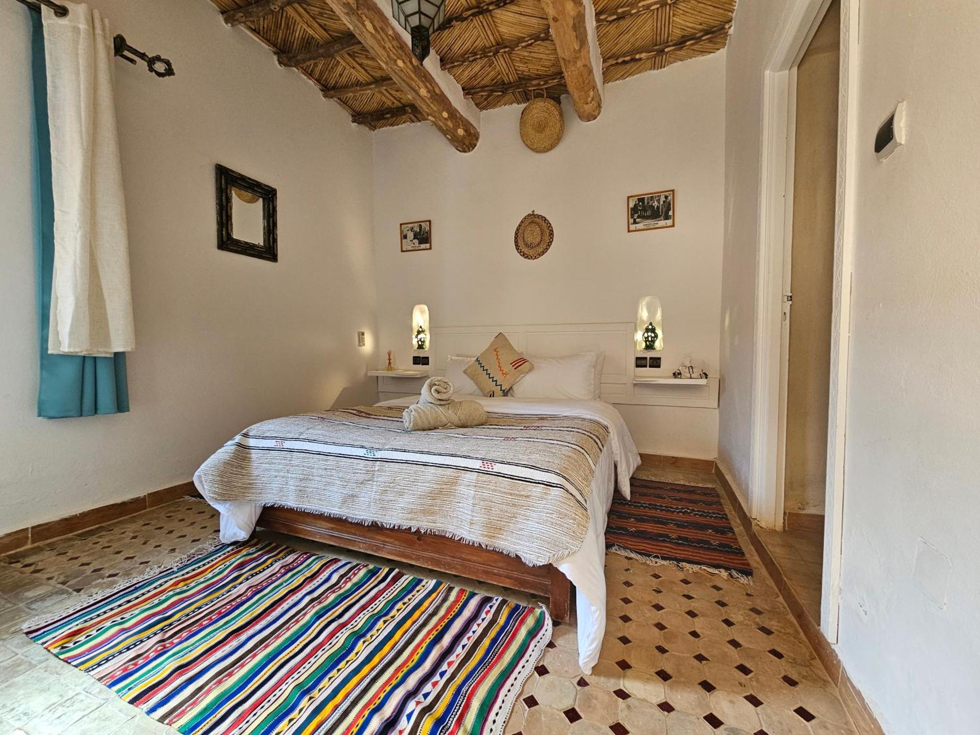 Bed and Breakfast Kasbah La Cigogne à Ait Benhaddou Extérieur photo