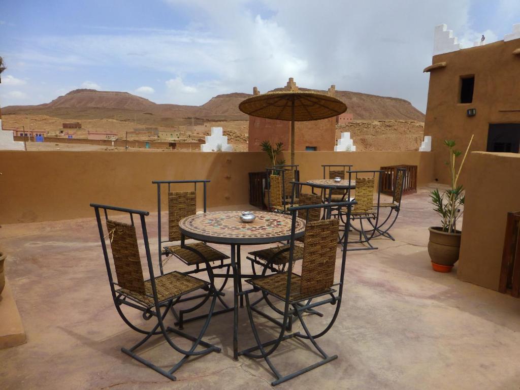Bed and Breakfast Kasbah La Cigogne à Ait Benhaddou Extérieur photo
